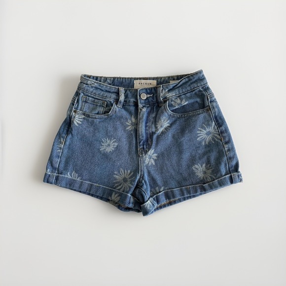PacSun Pants - PacSun‎ Mom Short Shorts 24 Daisy Floral Print Denim High Rise Surfer Girl Y2K